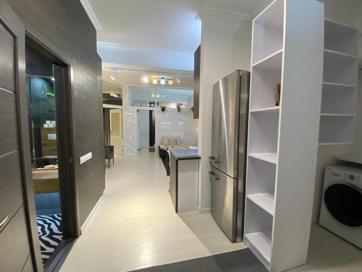 New Double Room Luxury Apartment In The Center Chisinau Exterior foto