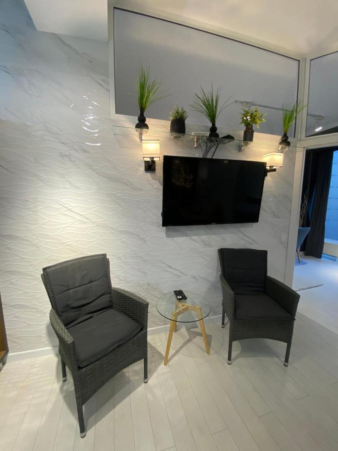 New Double Room Luxury Apartment In The Center Chisinau Exterior foto
